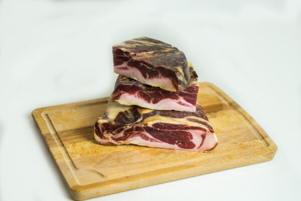 Paleta de Cebo de Campo Ibérico Deshuesada